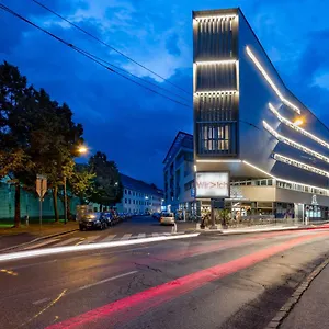 Schweitzer Center , Štýrský Hradec Rakousko